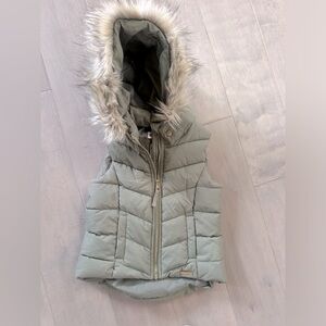 H&M kids puffer vest